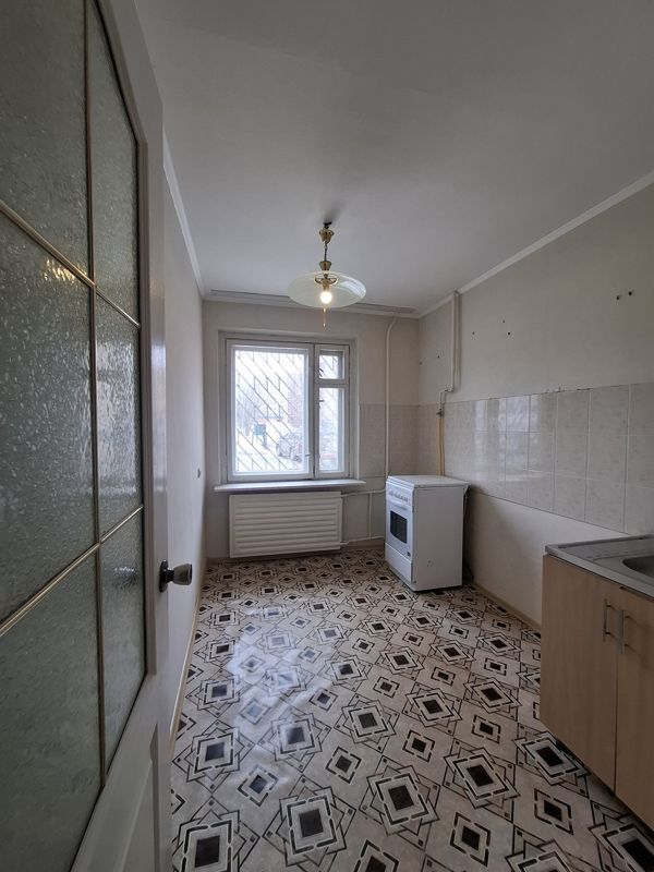 3-комн. квартира, 65.4 м², 1/9 этаж