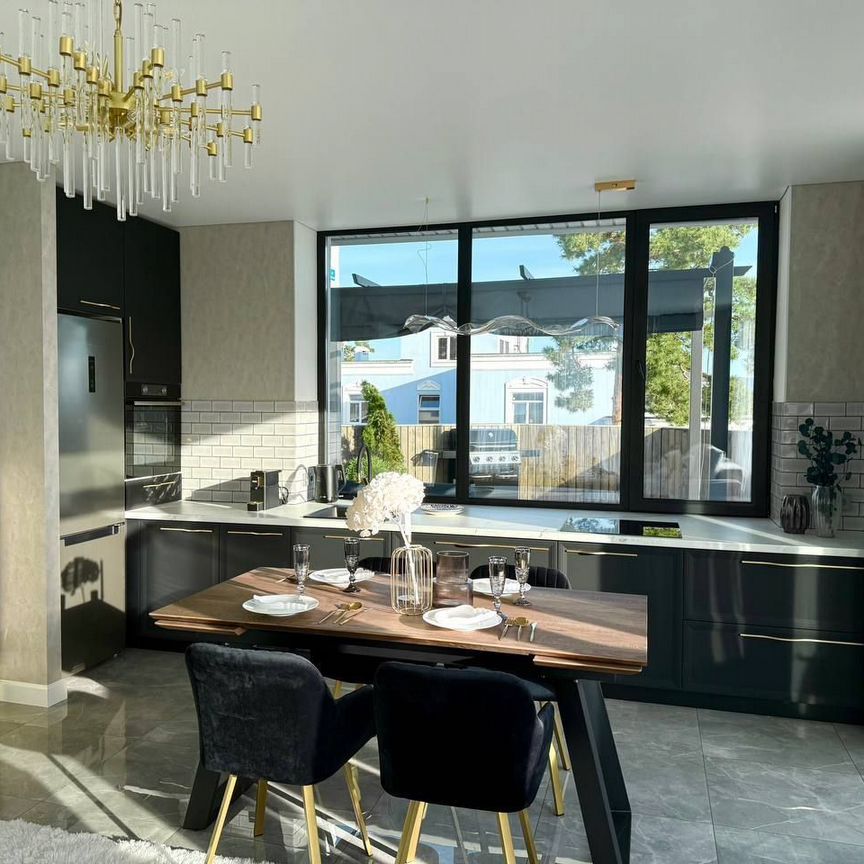 4-комн., 174 м², 5/5 этаж
