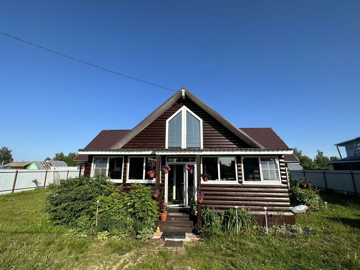 Дом, 300 м², 11 соток