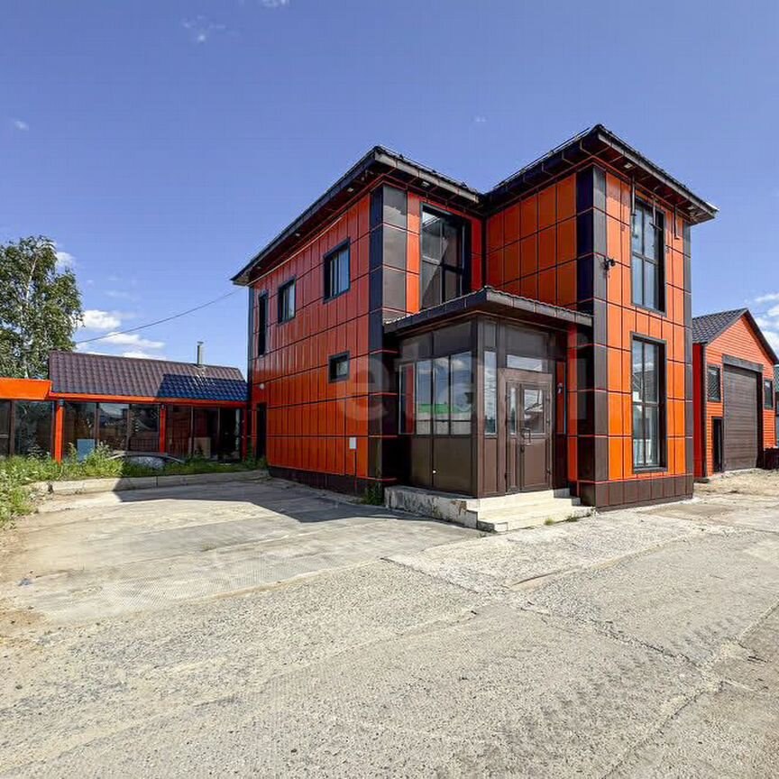 Дом, 187.7 м², 12 соток