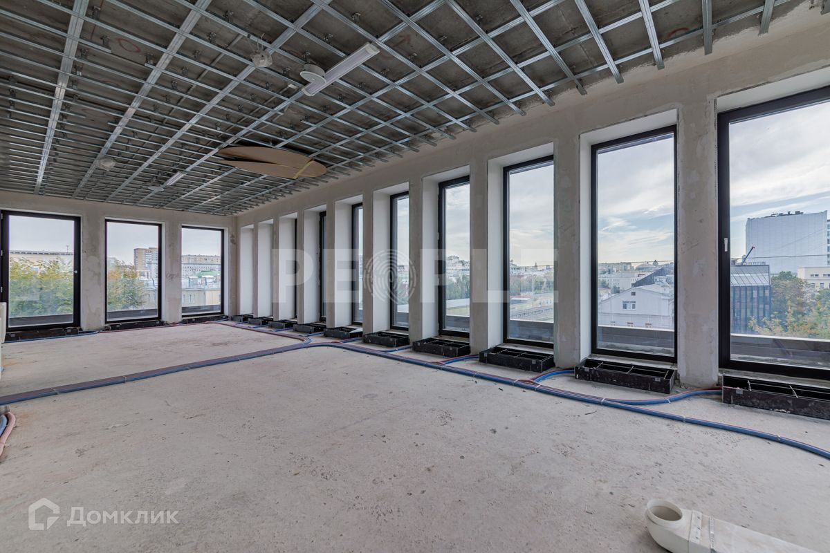 6-комн., 261.4 м², 5/5 этаж