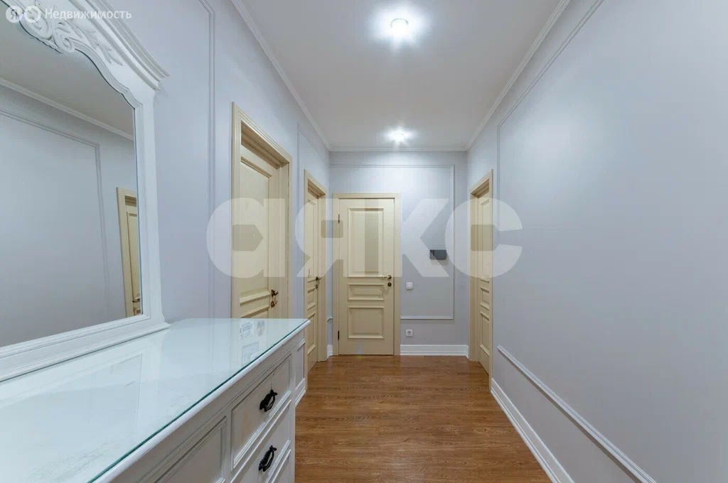 3-комн., Квартира в новостройке, 224.7 м², 2/3 этаж