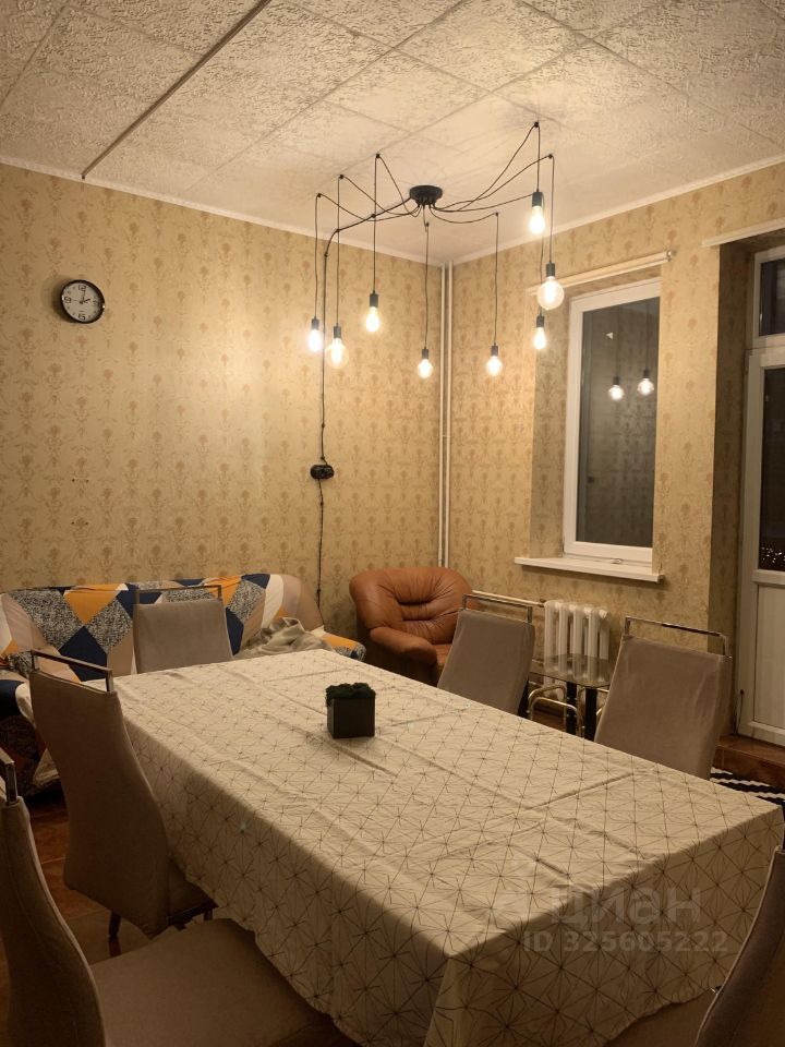 Таунхаус, 180 м²