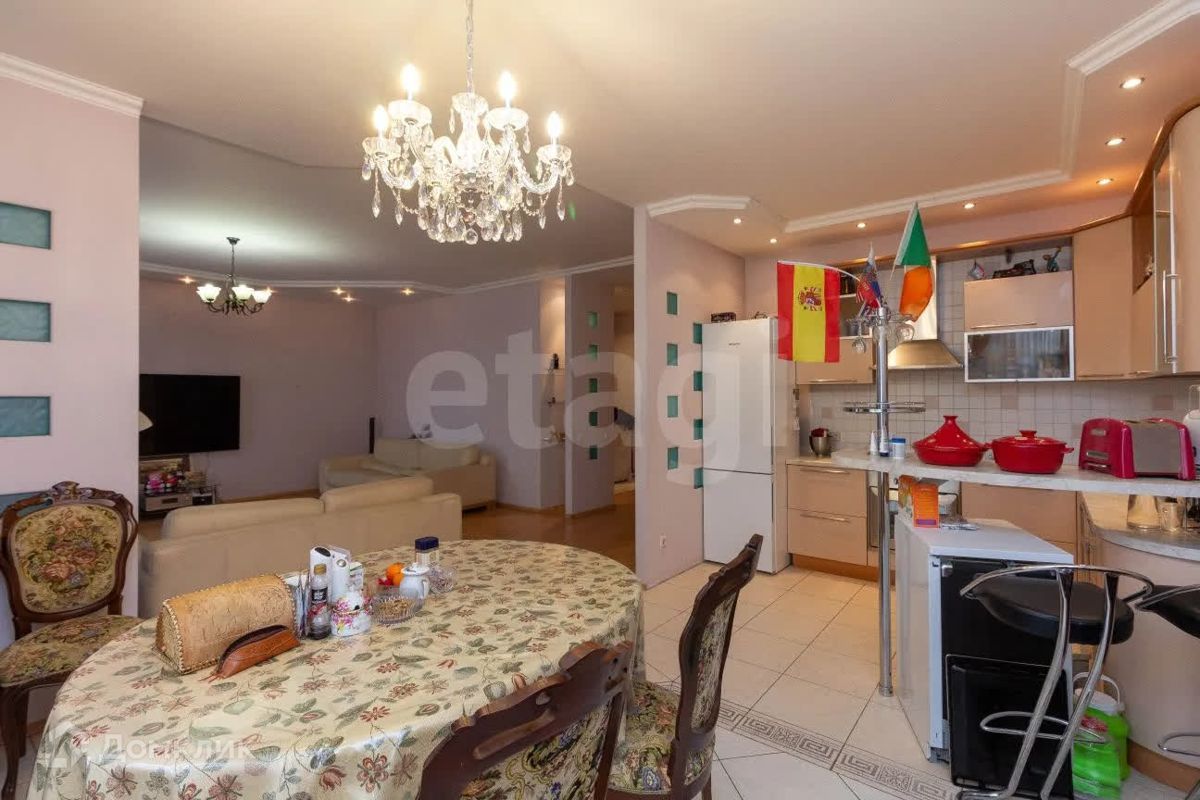 4-комн., 146.7 м², 5/8 этаж