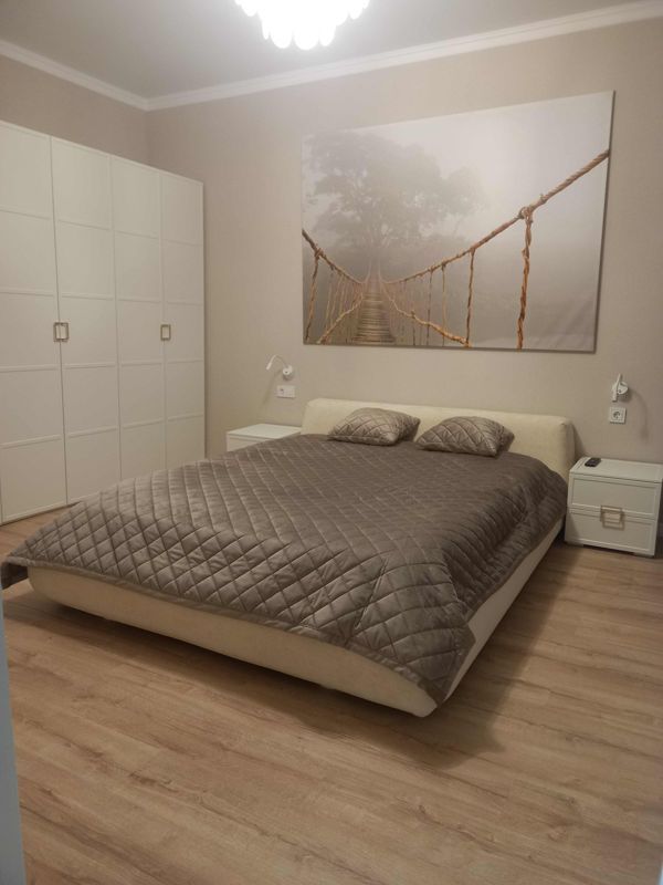 2-комн. квартира, 60 м2, 3/4 этаж