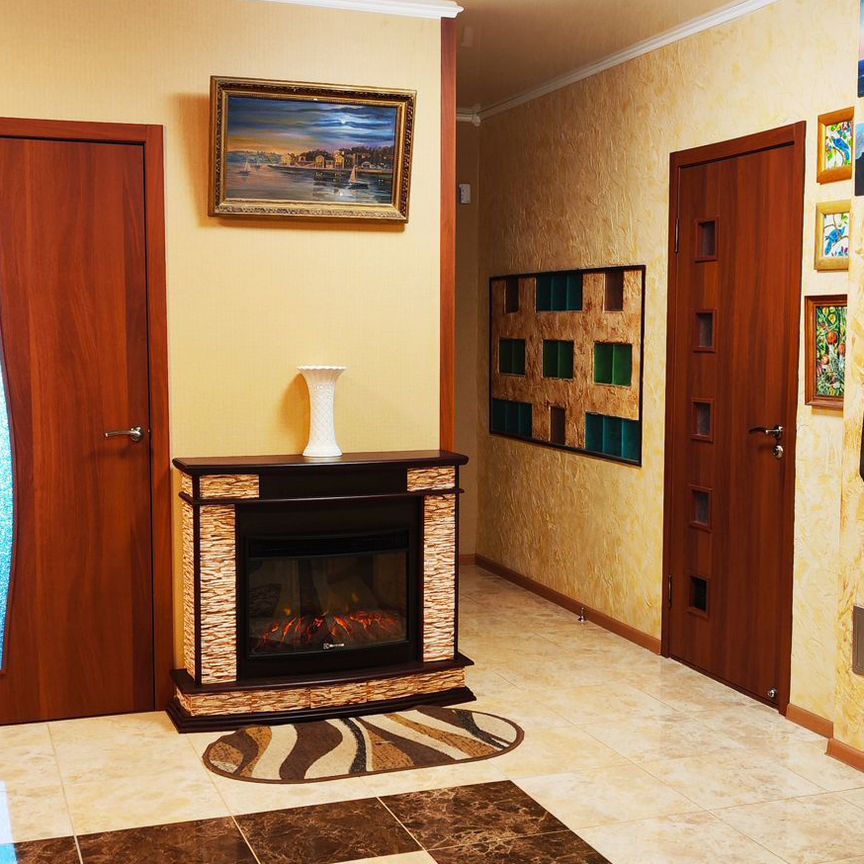4-комн. квартира, 96 м2, 1/3 этаж