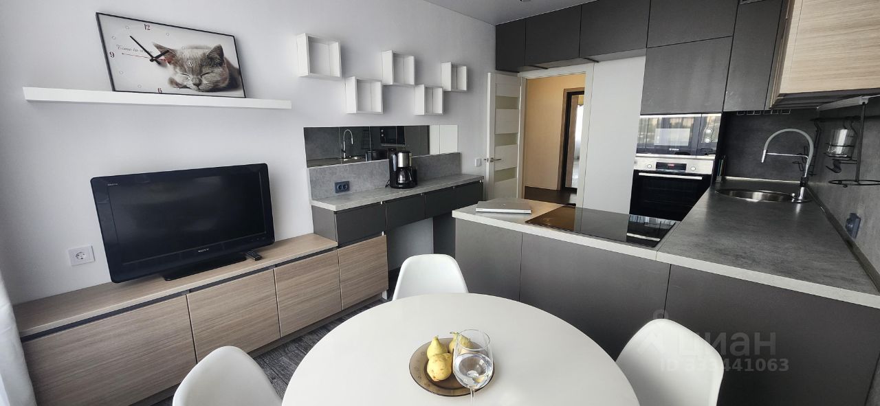 3-комн. квартира, 80.2 м2, 15/17 этаж