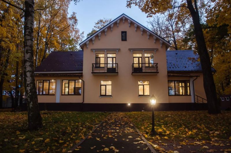 Коттедж, 340 м2