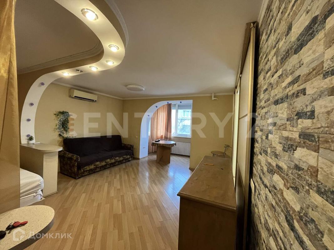 Студия, 38 м², 1/6 этаж