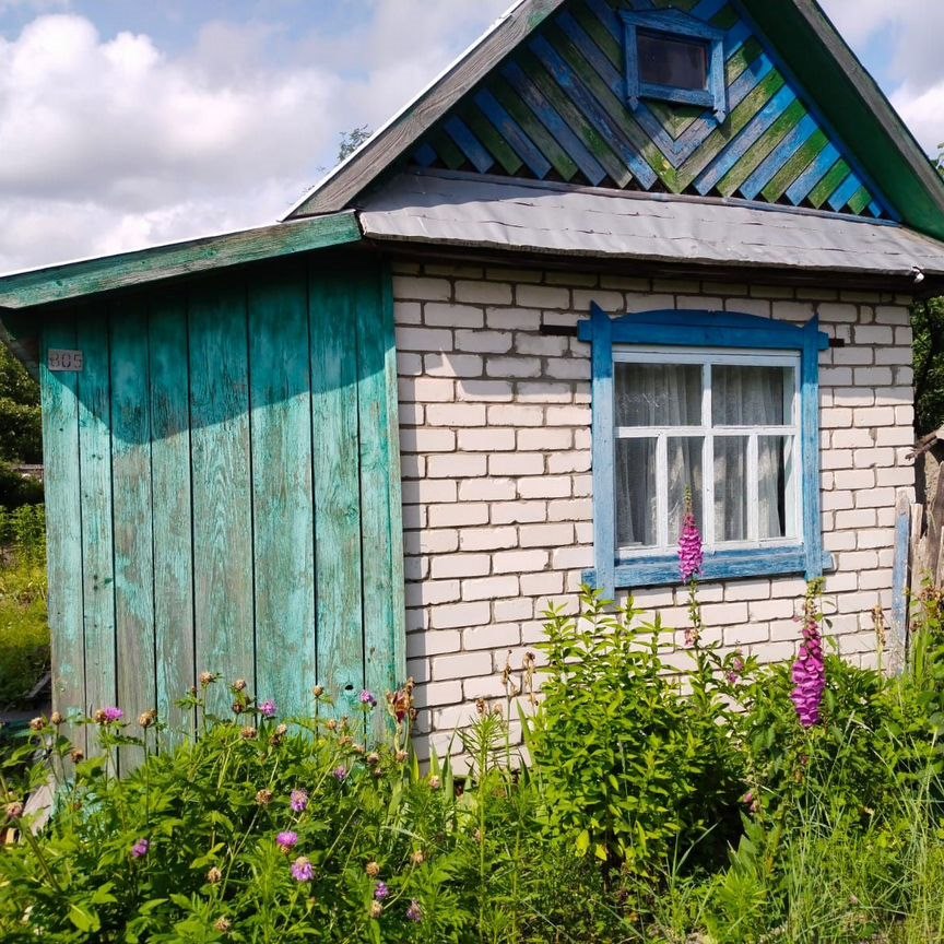  дом, 12 м², 6 соток