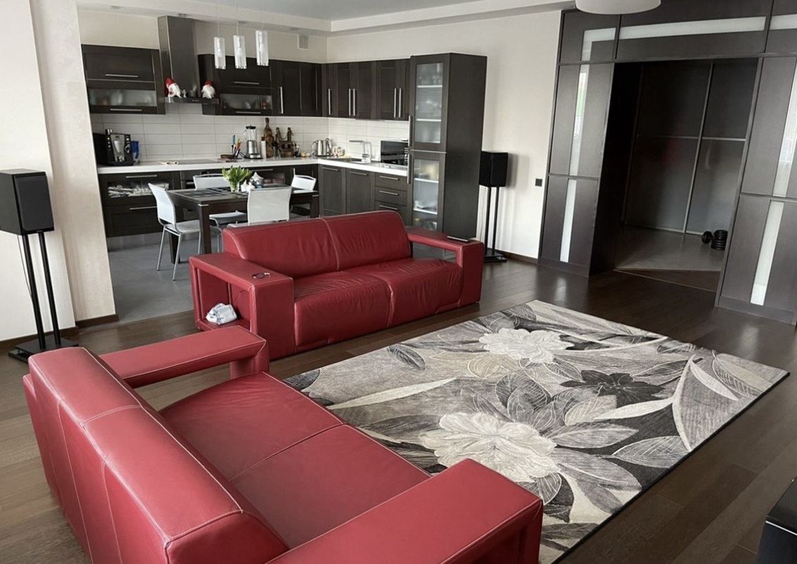 3-комн., 110 м², 3/12 этаж