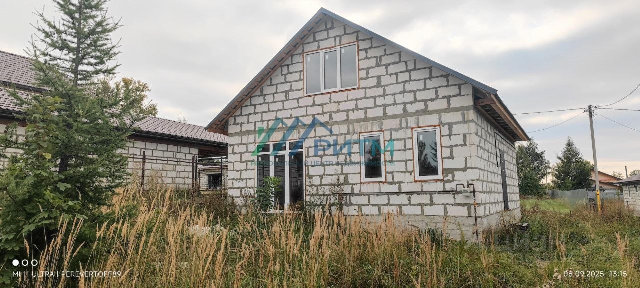 Коттедж, 130 м², 10 соток