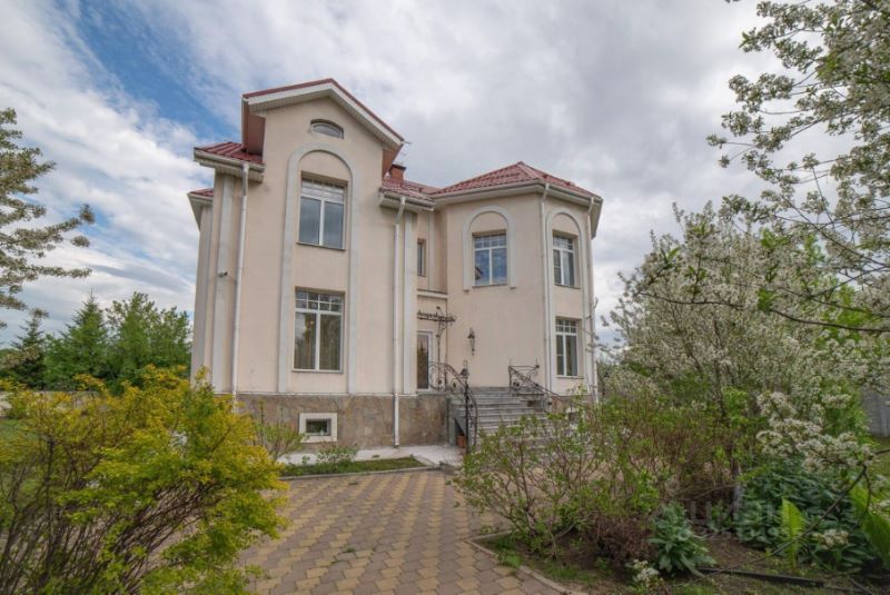 Коттедж, 504 м², 32.3 сотки