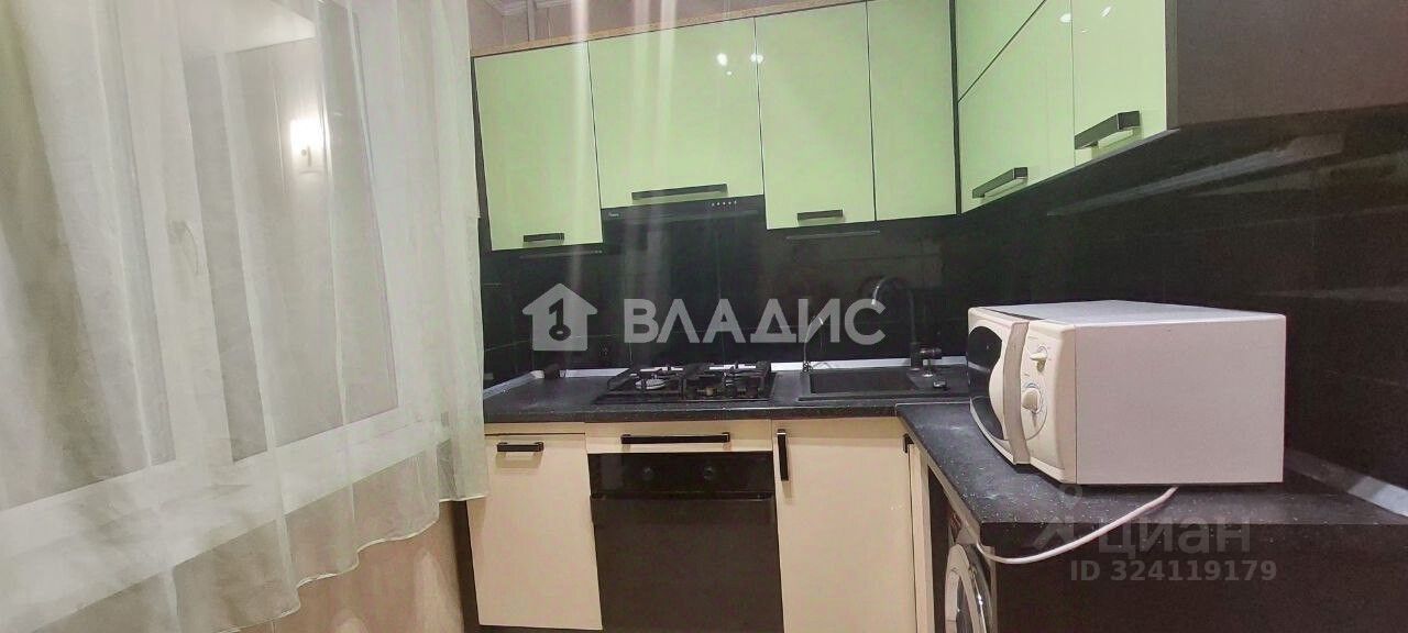 3-комн. квартира, 63.8 м2, 3/10 этаж