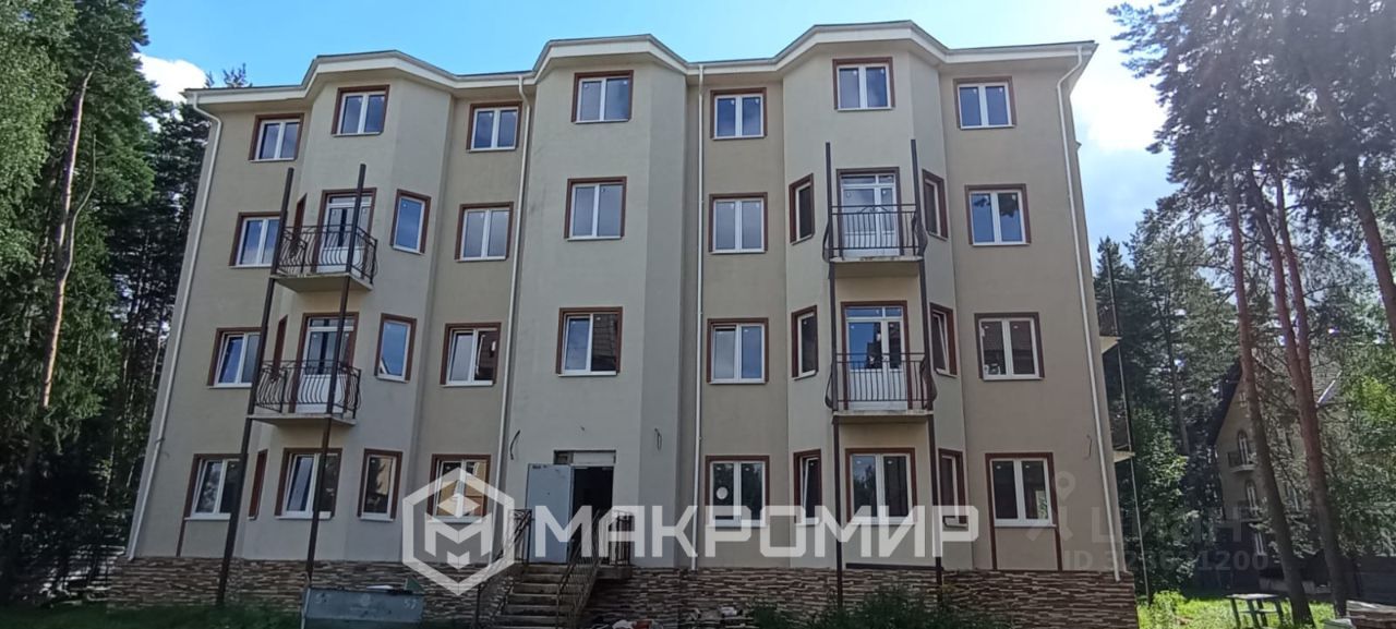 2-комн., 65 м², 2/4 этаж