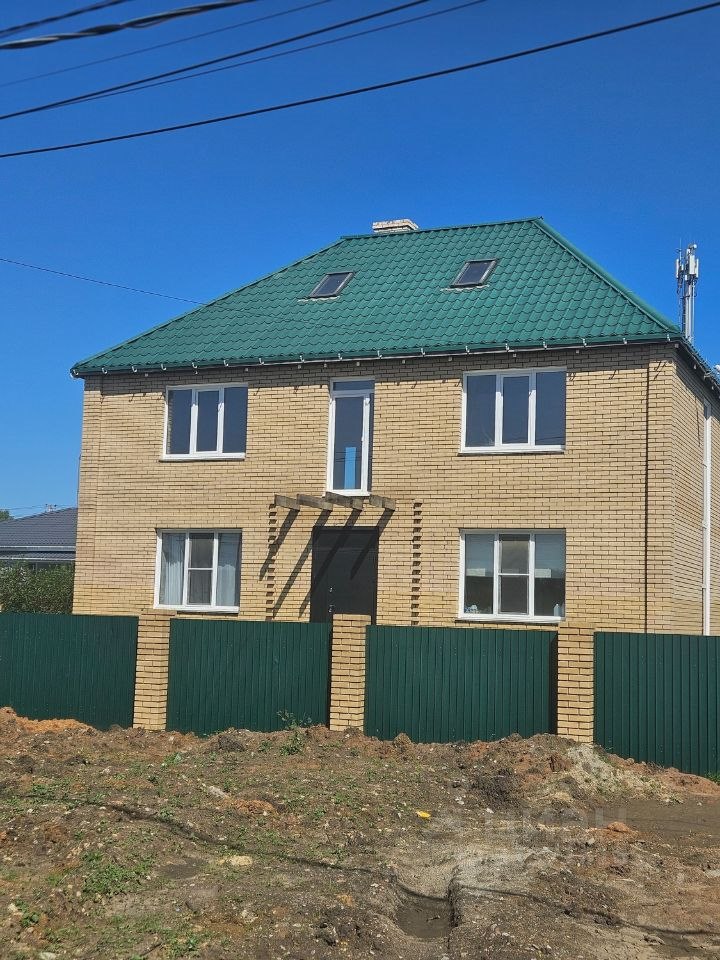 Дом, 184 м², 14 соток