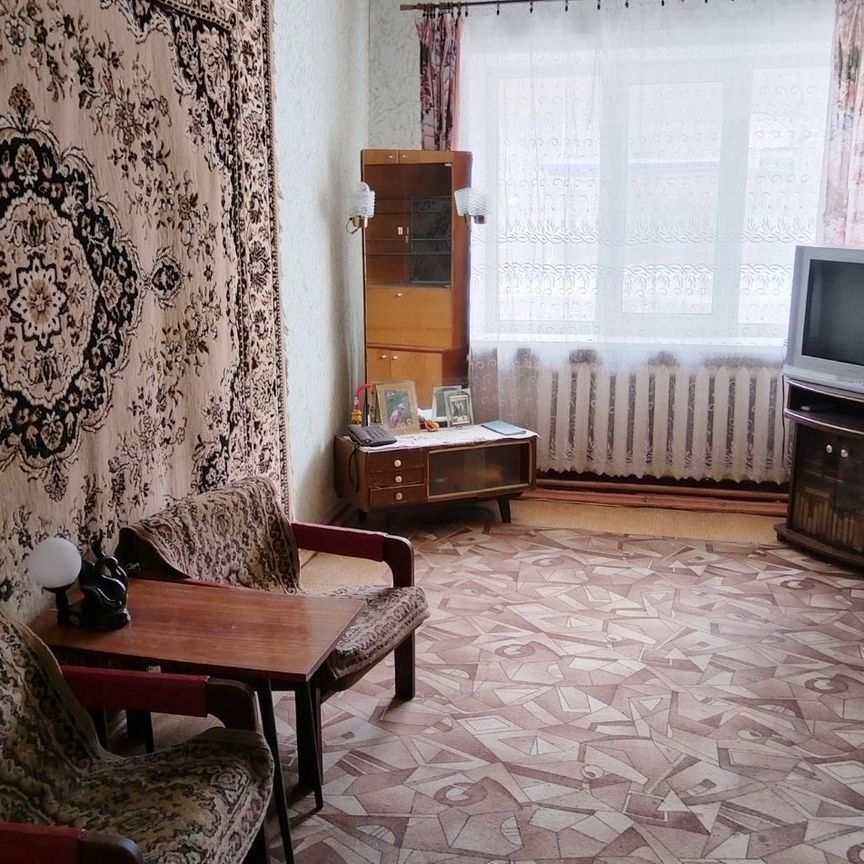 3-комн. квартира, 58 м², 1/3 этаж