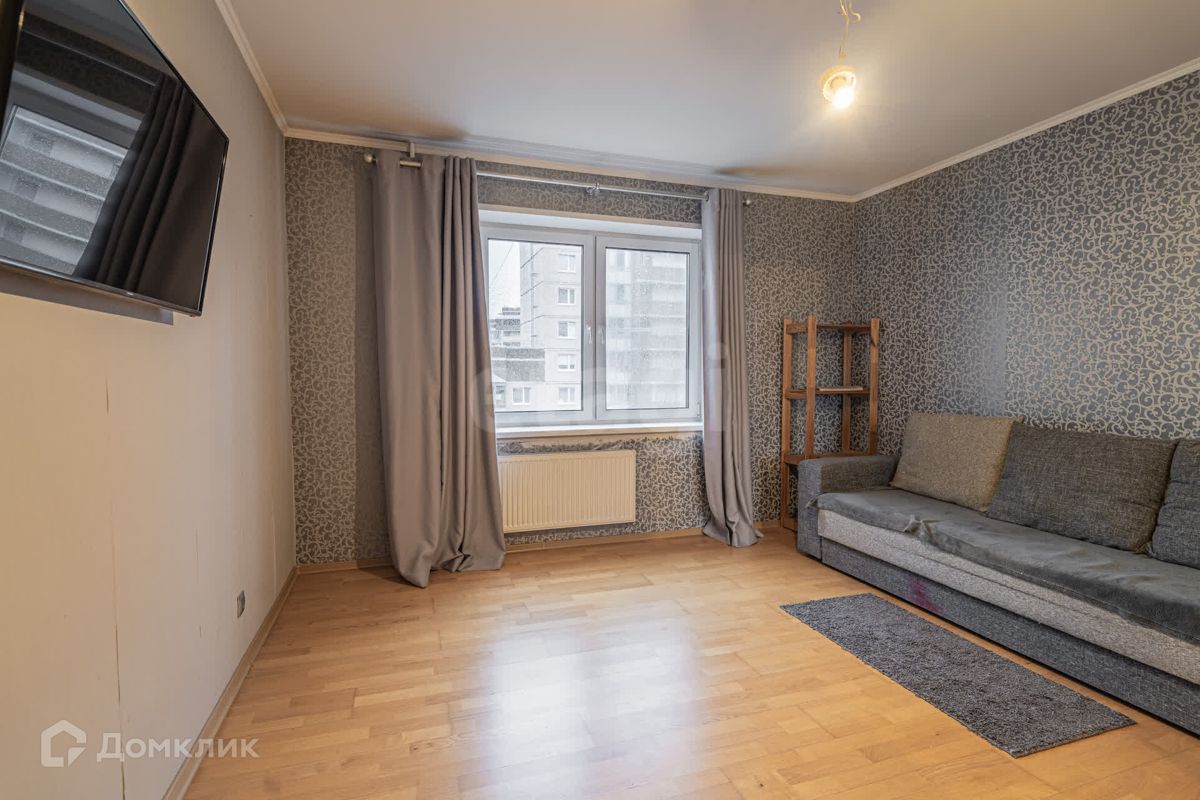 2-комн., 61.3 м², 11/17 этаж