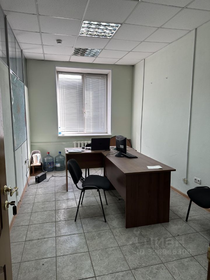 Офис, 15 м², 2/3 этаж