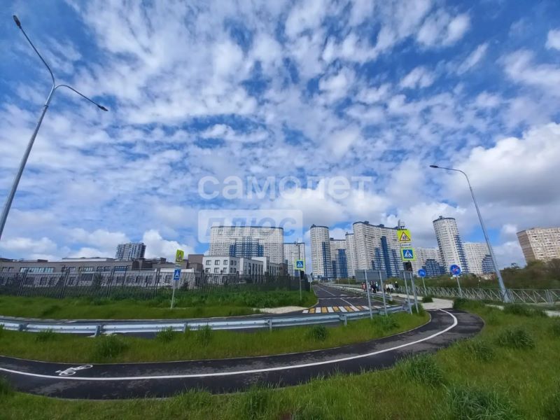 3-комн. квартира, 93.2 м2, 15/16 этаж