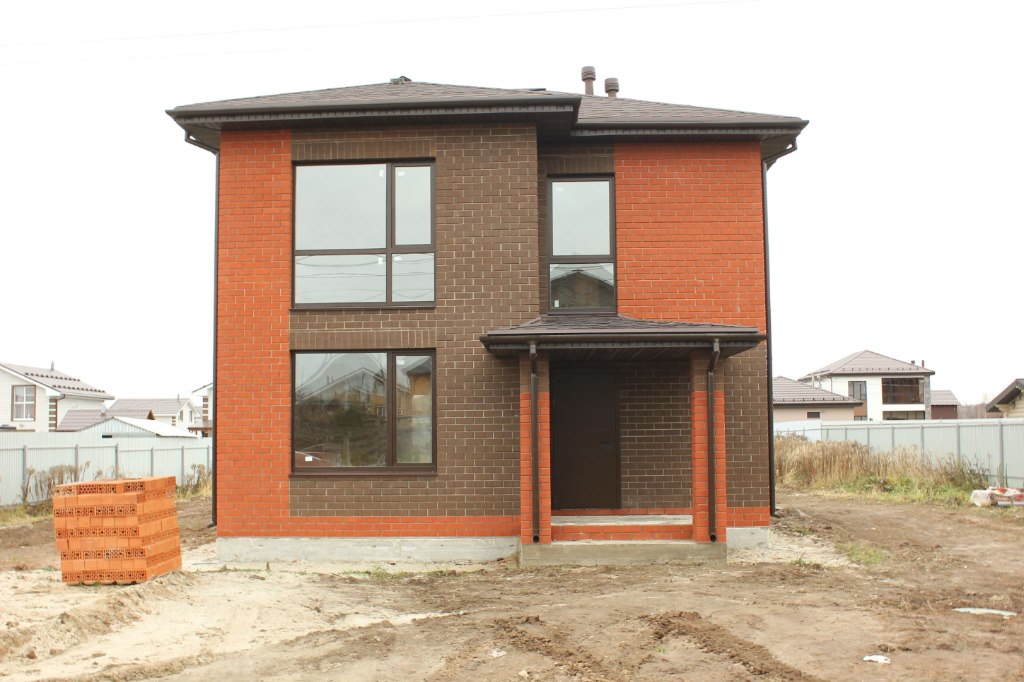 Коттедж, 110 м², 10 соток