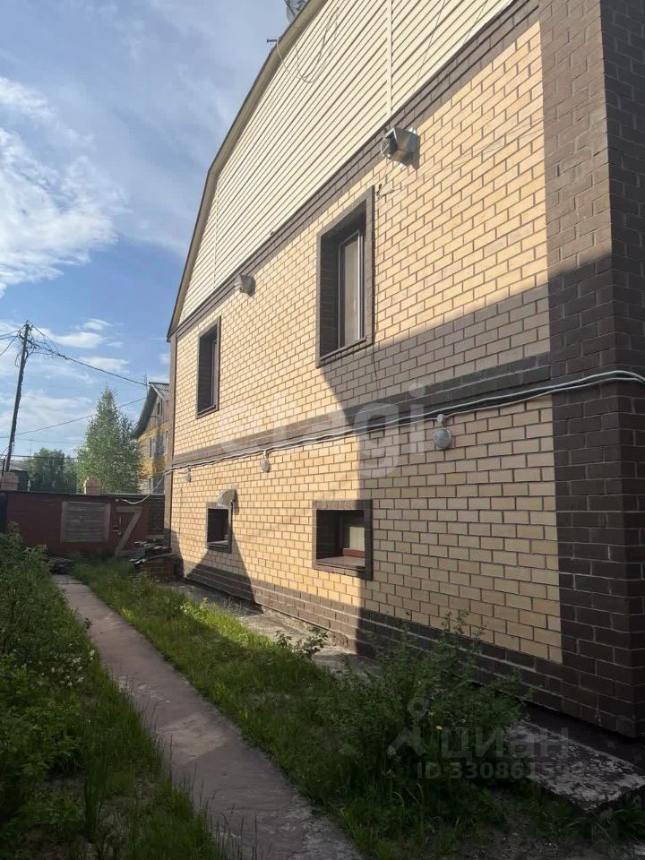 4-комн., Квартира, 241.9 м², 1/3 этаж