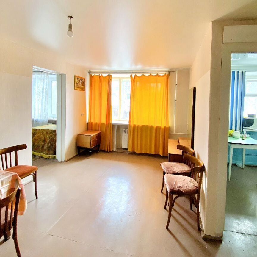 3-комн. квартира, 58 м², 2/3 этаж