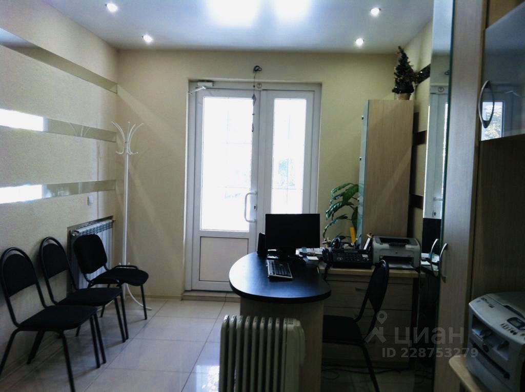 Офис, 12 м², 1/3 этаж