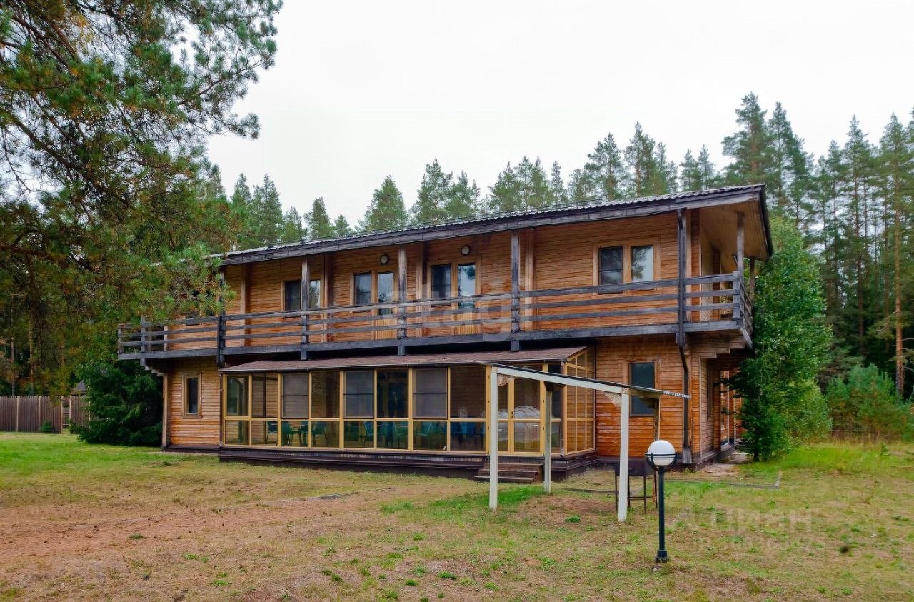 Дом, 619.8 м², 122 сотки