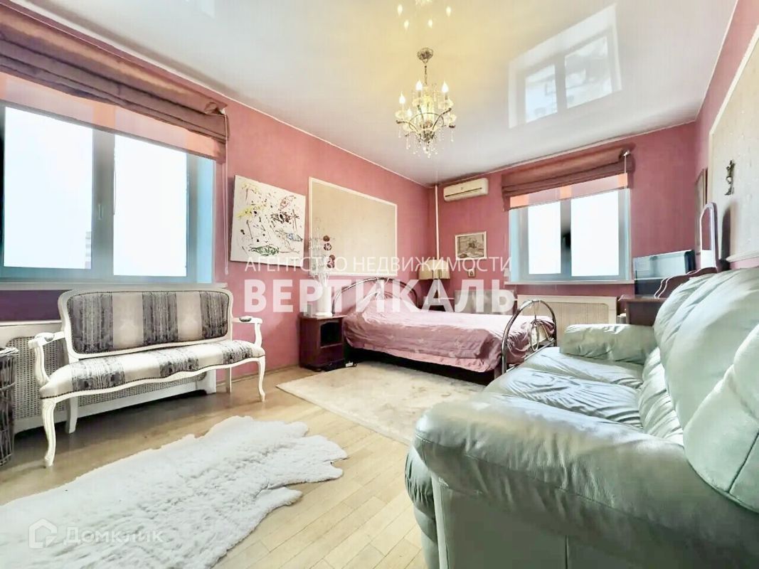 2-комн., 52 м², 8/8 этаж