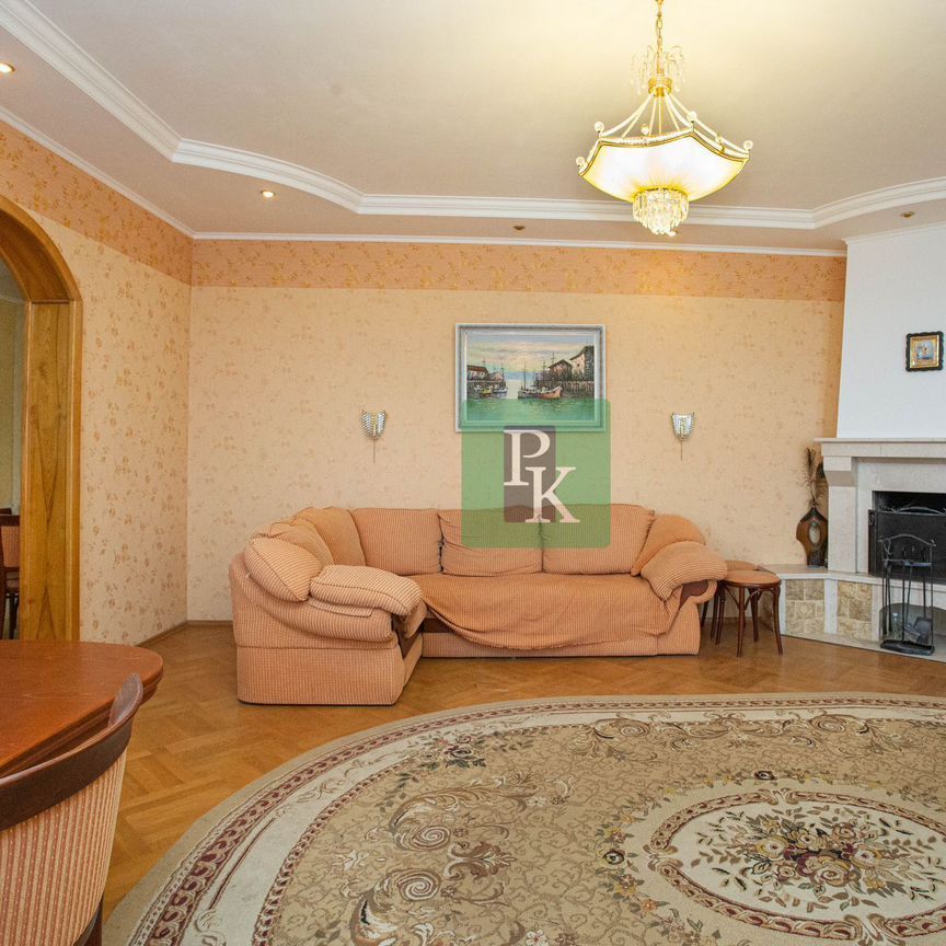 5-комн., 217 м², 5/6 этаж