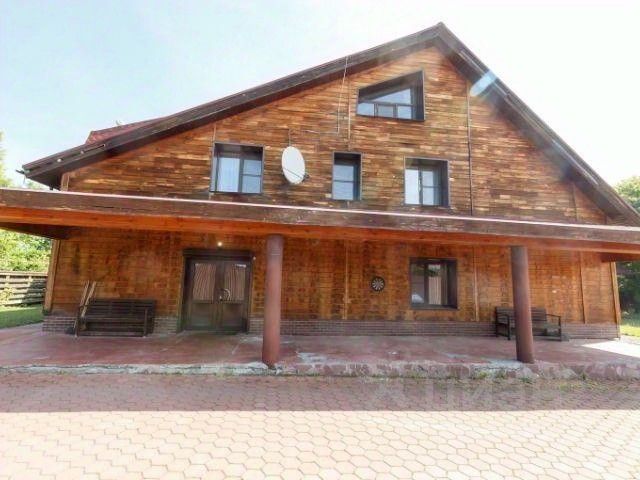 Коттедж, 880 м², 20 соток