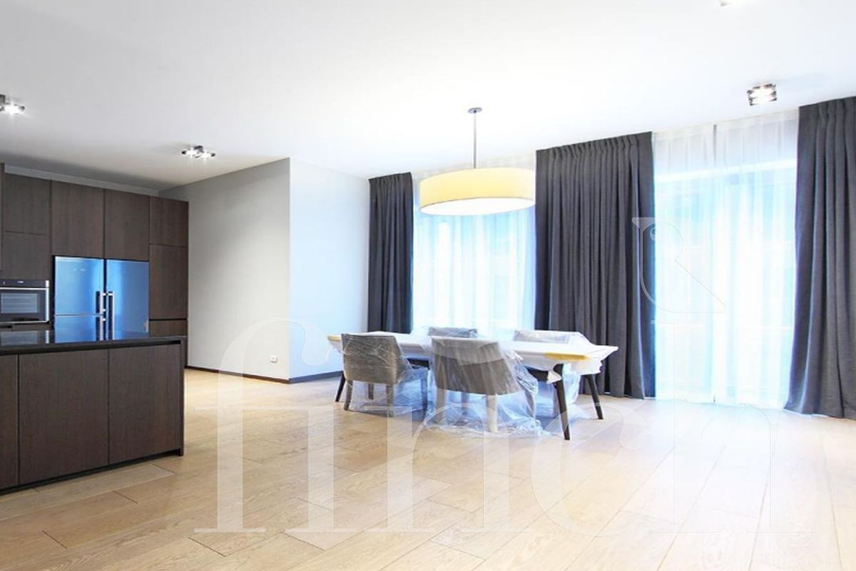 3-комн., 144 м², 9/14 этаж