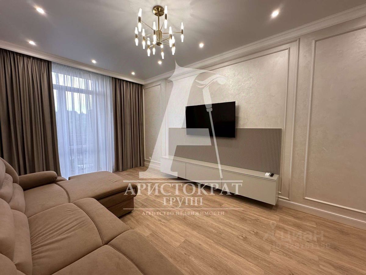 2-комн. квартира, 80 м2, 6/10 этаж