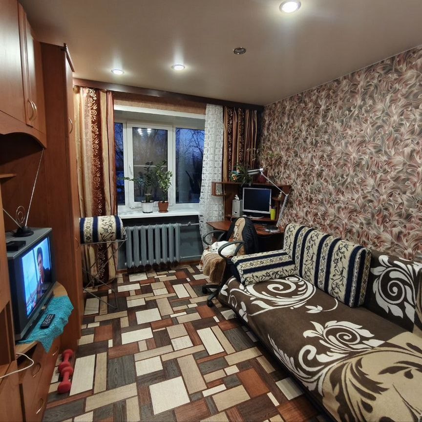 18 м², 5/5 этаж, 4-комн.