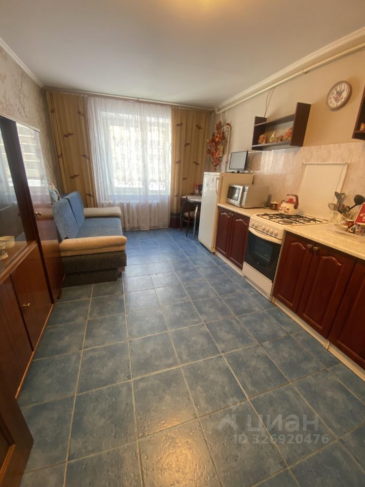 1-комн., 46 м², 1/10 этаж