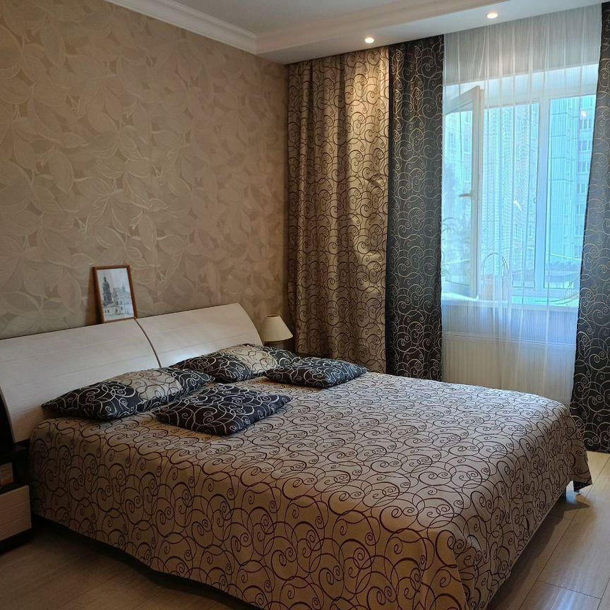 2-комн., 79.9 м², 3/16 этаж