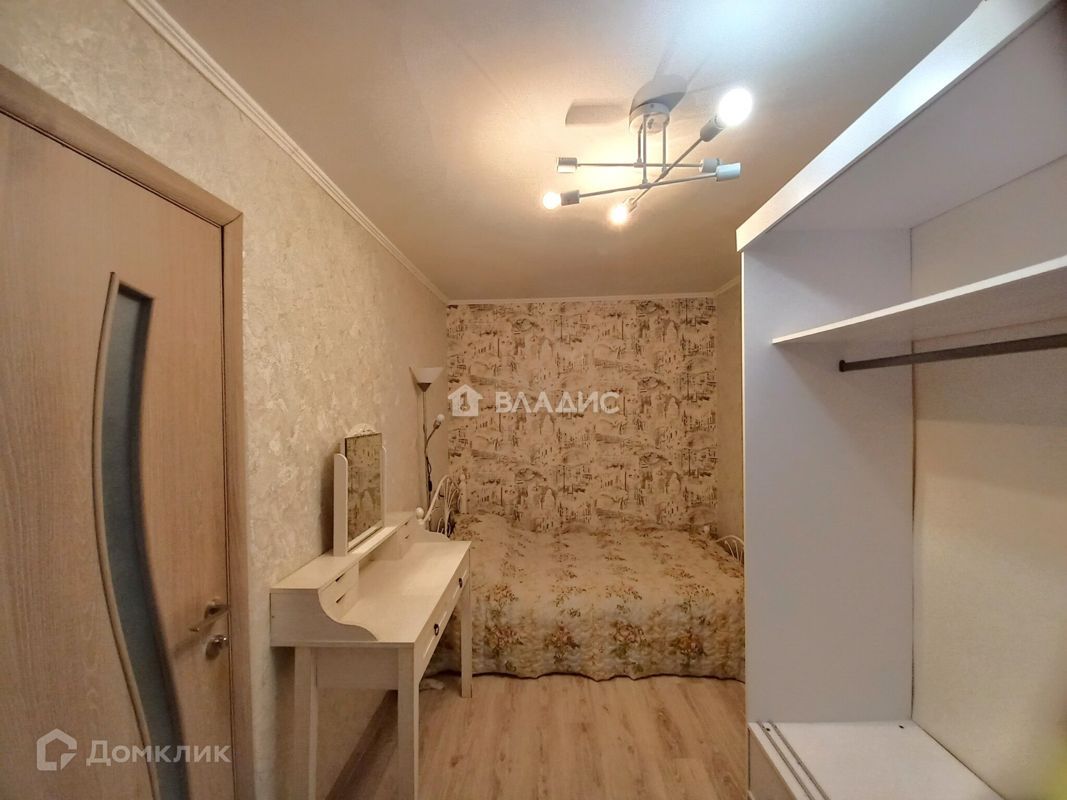 2-комн., 44 м², 1/4 этаж