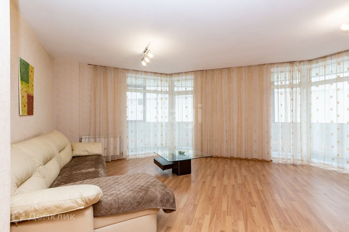 3-комн., 114 м², 3/26 этаж