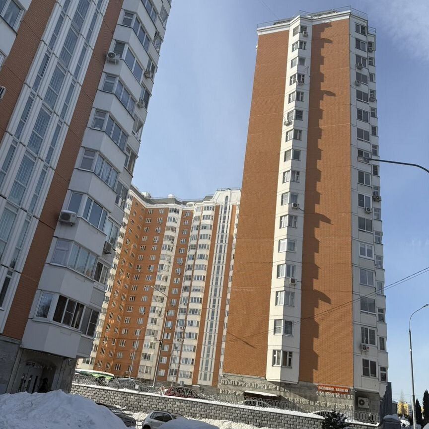 2-комн., 65 м², 10/17 этаж