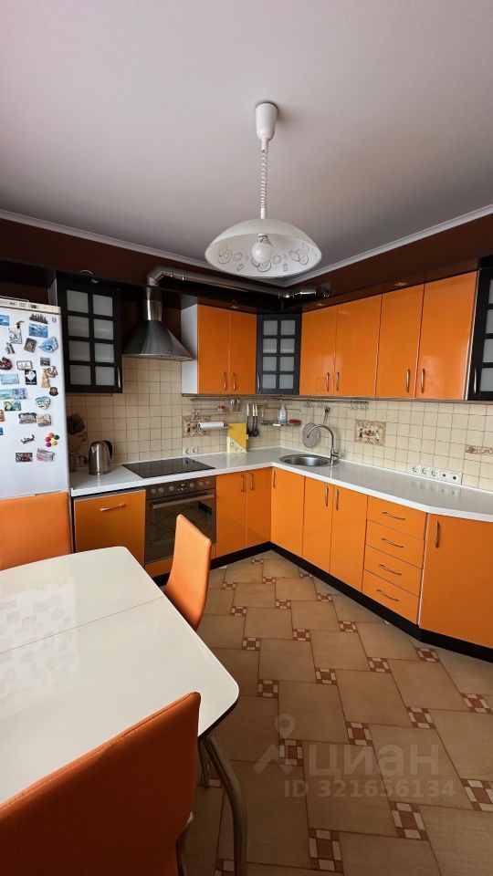 2-комн. квартира, 58 м2, 5/21 этаж