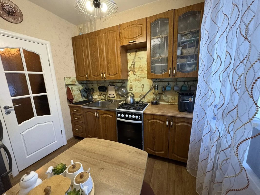 2-комн., 42.5 м², 1/5 этаж