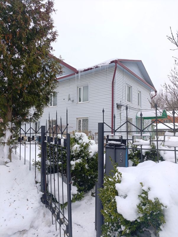 4-комн. квартира, 106.3 м2, 2/2 этаж