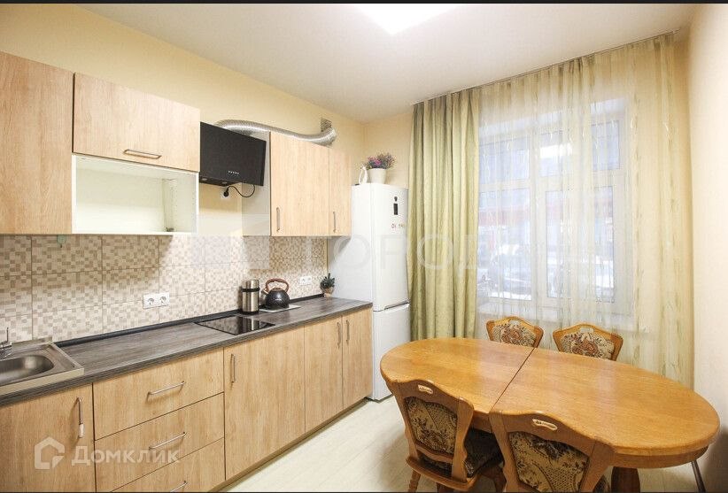 3-комн., 90.4 м², 1/6 этаж