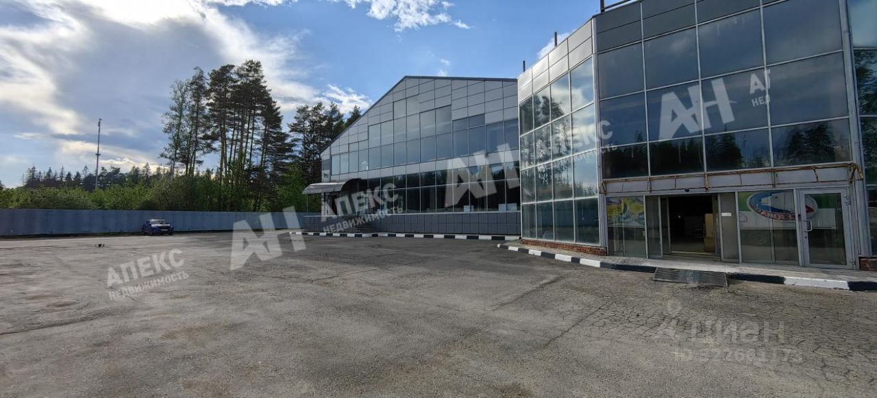 Склад, 551 м², 1/2 этаж