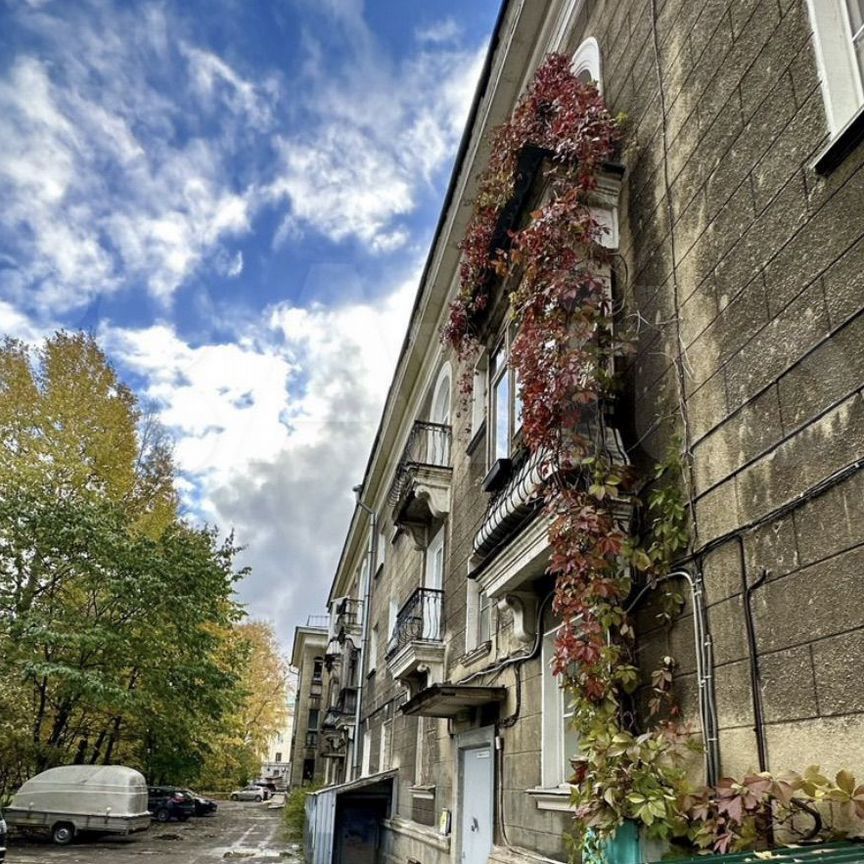 4-комн., 98 м², 3/3 этаж