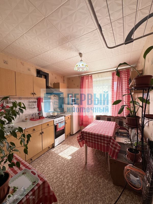3-комн. квартира, 62 м2, 2/5 этаж