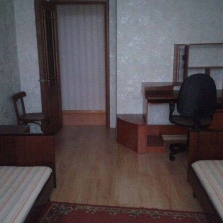 2 м², 4 этаж, 3-комн.