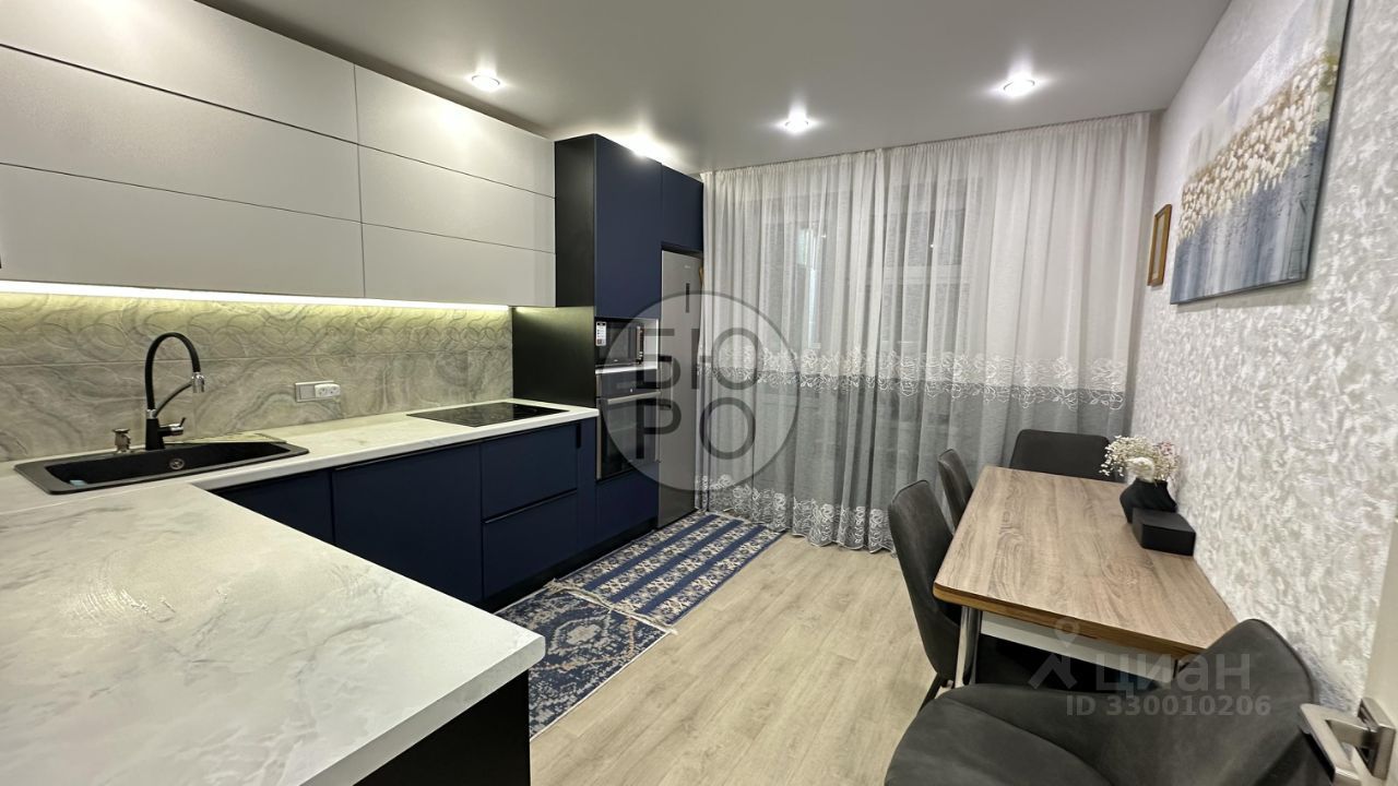 3-комн. квартира, 72 м2, 1/9 этаж