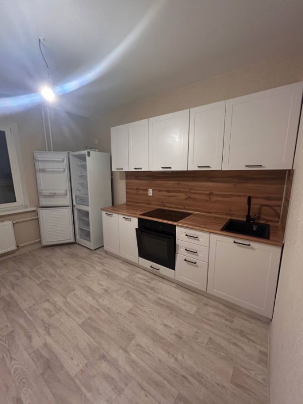 1-комн. квартира, 39 м2, 10/1 этаж